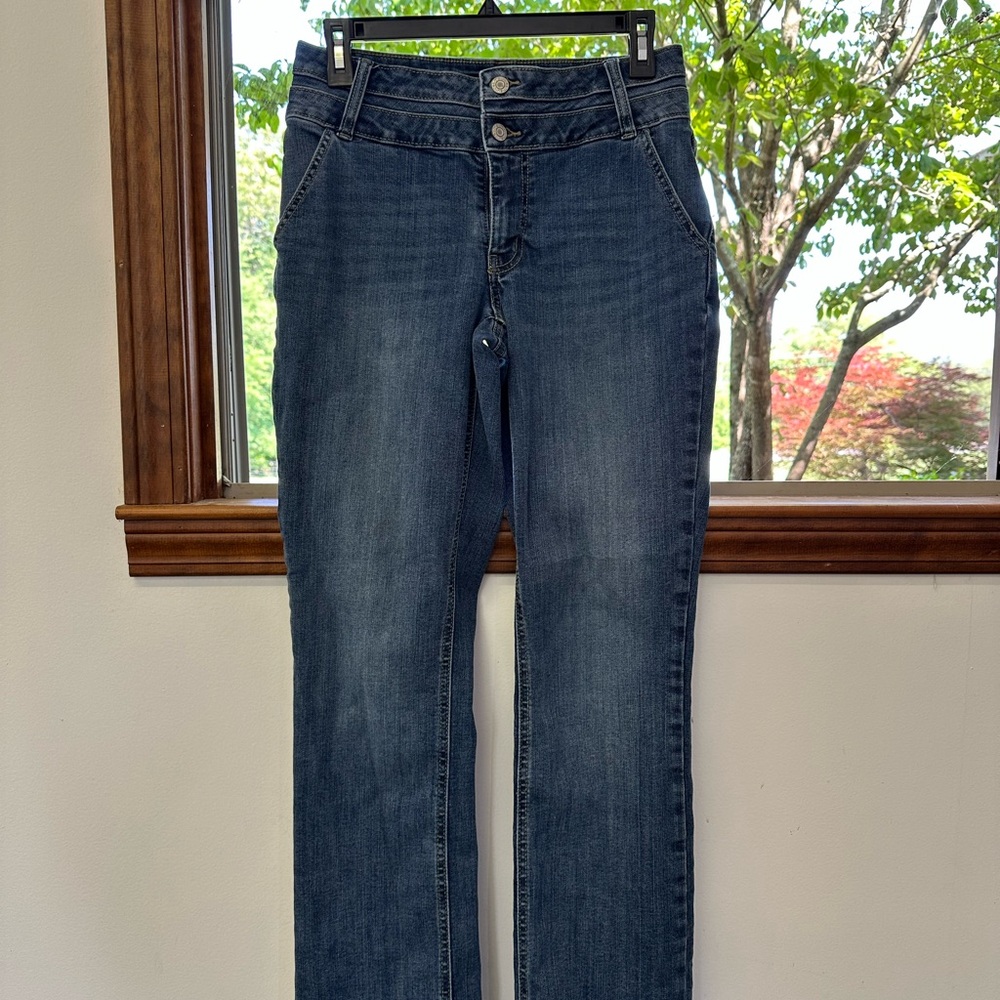Maurices Dark Blue SZ 8R Straight Leg Jeans